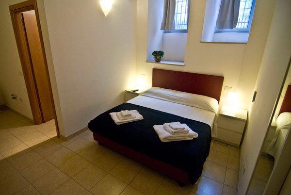 Vatican Rooms Guest House Roma Habitación foto